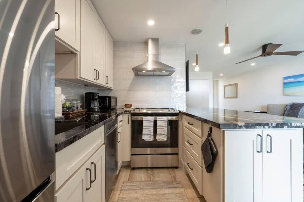 Hale Ono Loa 403- Top Floor, Ocean View, & Complete Modern Remodel Apartamento Kahana Exterior foto