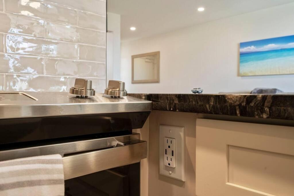 Hale Ono Loa 403- Top Floor, Ocean View, & Complete Modern Remodel Apartamento Kahana Exterior foto