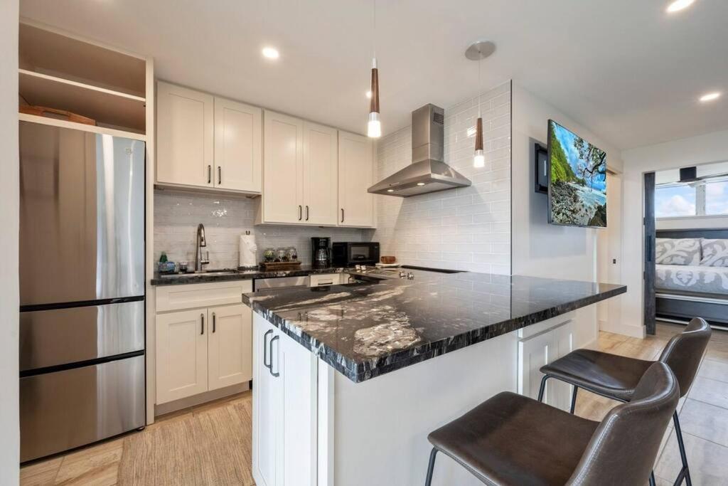 Hale Ono Loa 403- Top Floor, Ocean View, & Complete Modern Remodel Apartamento Kahana Exterior foto